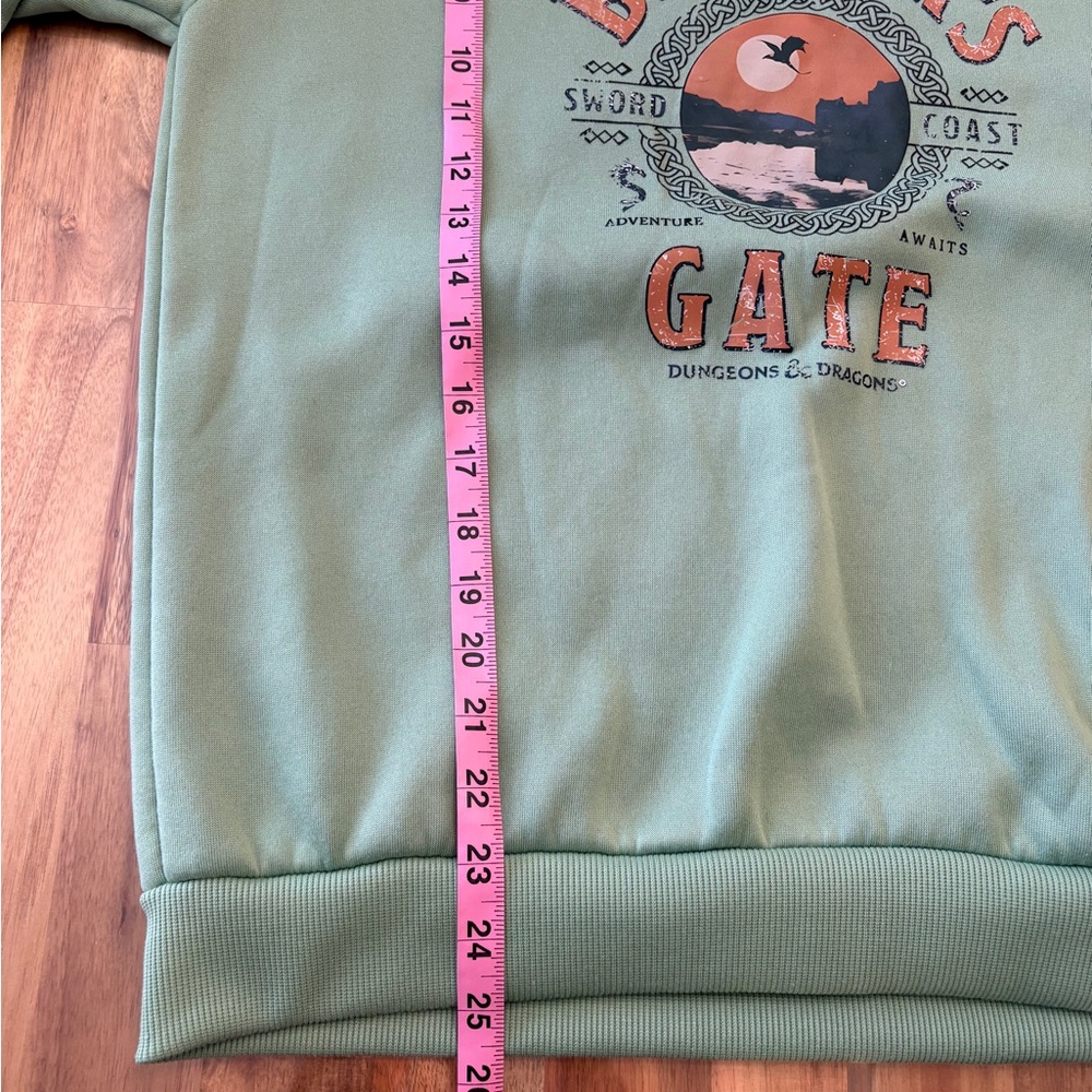 Unisex Sz M Baldur's Gate Graphic Crewneck Pull Over Sweatshirt Sage Green - Picture 5 of 8